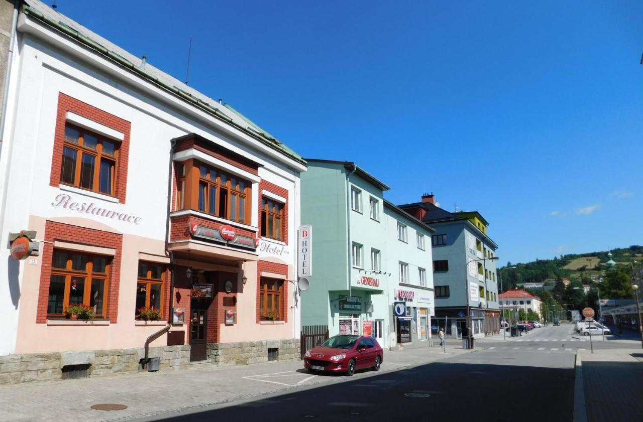 Hotel Britannia Vsetín Exterior foto